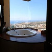 Villa in Spain, Canary Islands, Santa Cruz de Tenerife