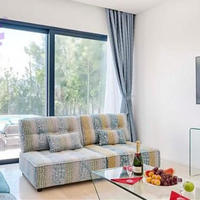 Вилла на Кипре, Лимасол, Никосия, 340 кв.м.