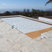 Villa in Spain, Canary Islands, Santa Cruz de Tenerife, 306 sq.m.