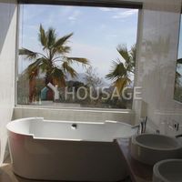 Villa in Spain, Canary Islands, Santa Cruz de Tenerife, 306 sq.m.