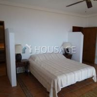 Villa in Spain, Canary Islands, Santa Cruz de Tenerife, 250 sq.m.