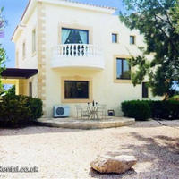 Villa in Republic of Cyprus, Eparchia Pafou, Nicosia, 251 sq.m.