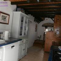 Villa in Republic of Cyprus, Eparchia Pafou, Nicosia, 304 sq.m.