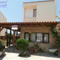Villa in Republic of Cyprus, Eparchia Pafou, Nicosia, 140 sq.m.