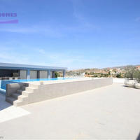 Вилла на Кипре, Лимасол, Никосия, 500 кв.м.