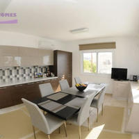 Villa in Republic of Cyprus, Eparchia Pafou, Nicosia, 315 sq.m.