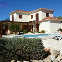 Вилла на Кипре, Лимасол, Никосия, 225 кв.м.