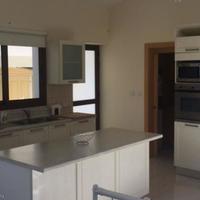 Апартаменты на Кипре, Лимасол, Никосия, 190 кв.м.