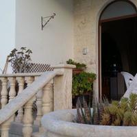 Villa in Republic of Cyprus, Eparchia Pafou, Nicosia, 300 sq.m.