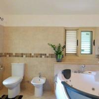 Villa in Republic of Cyprus, Eparchia Pafou, Nicosia, 300 sq.m.