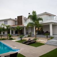 Вилла на Кипре, Лимасол, Никосия, 540 кв.м.