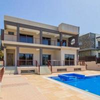 Villa in Republic of Cyprus, Lemesou, Nicosia, 608 sq.m.