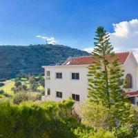 Вилла на Кипре, Лимасол, Никосия, 500 кв.м.