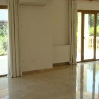 Вилла на Кипре, Лимасол, Никосия, 375 кв.м.