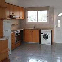 Таунхаус на Кипре, Пафос, Никосия, 100 кв.м.