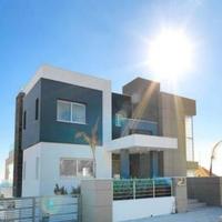 Villa in Republic of Cyprus, Lemesou, Nicosia, 410 sq.m.