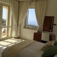 Villa in Republic of Cyprus, Eparchia Pafou, Nicosia, 716 sq.m.