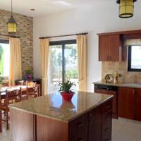 Apartment in Republic of Cyprus, Eparchia Pafou, Nicosia, 200 sq.m.