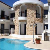 Penthouse in Republic of Cyprus, Eparchia Larnakas, Nicosia, 100 sq.m.