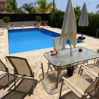 Вилла на Кипре, Лимасол, Никосия, 380 кв.м.