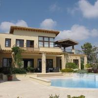 Villa in Republic of Cyprus, Lemesou, Nicosia, 680 sq.m.