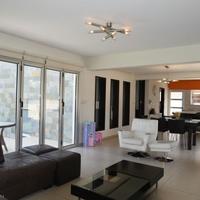 Вилла на Кипре, Лимасол, Никосия, 360 кв.м.