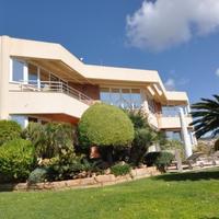 Villa in Republic of Cyprus, Lemesou, Nicosia, 340 sq.m.