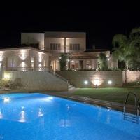 Вилла на Кипре, Лимасол, Никосия, 461 кв.м.