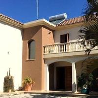 Villa in Republic of Cyprus, Lemesou, Nicosia, 350 sq.m.