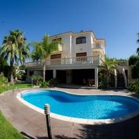 Villa in Republic of Cyprus, Lemesou, Nicosia, 440 sq.m.