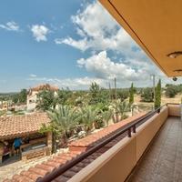 Villa in Republic of Cyprus, Lemesou, Nicosia, 500 sq.m.