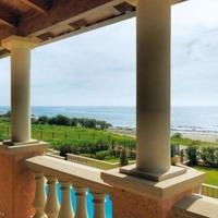 Villa in Republic of Cyprus, Lemesou, Nicosia, 415 sq.m.