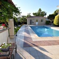 Villa in Republic of Cyprus, Eparchia Pafou, Nicosia, 602 sq.m.