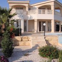 Вилла на Кипре, Пафос, Никосия, 200 кв.м.