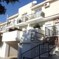 Townhouse in Republic of Cyprus, Eparchia Pafou, Nicosia, 168 sq.m.