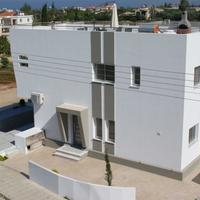 Вилла на Кипре, Пафос, Никосия, 140 кв.м.