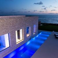 Villa in Republic of Cyprus, Eparchia Pafou, Nicosia, 339 sq.m.