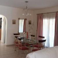 Villa in Republic of Cyprus, Eparchia Pafou, Nicosia, 154 sq.m.
