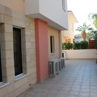 Вилла на Кипре, Ларнака, Никосия, 140 кв.м.