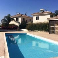 Villa in Republic of Cyprus, Eparchia Larnakas, Nicosia, 250 sq.m.