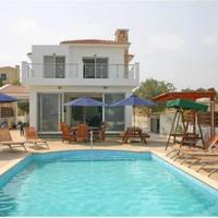 Villa in Republic of Cyprus, Eparchia Pafou, Nicosia, 200 sq.m.