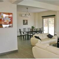 Villa in Republic of Cyprus, Eparchia Pafou, Nicosia, 200 sq.m.