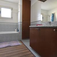 Вилла на Кипре, Лимасол, Никосия, 450 кв.м.