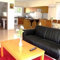 Вилла на Кипре, Пафос, Никосия, 120 кв.м.