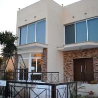 Villa in Republic of Cyprus, Eparchia Larnakas, Nicosia, 440 sq.m.