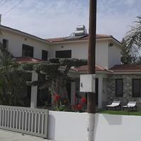 Вилла на Кипре, Ларнака, Никосия, 380 кв.м.