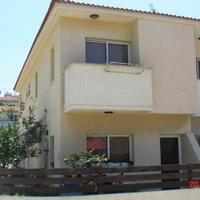 Townhouse in Republic of Cyprus, Eparchia Pafou, Nicosia, 90 sq.m.