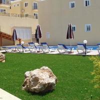 Apartment in Republic of Cyprus, Eparchia Pafou, Nicosia, 80 sq.m.