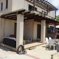 Apartment in Republic of Cyprus, Eparchia Pafou, Nicosia, 92 sq.m.