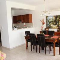 Villa in Republic of Cyprus, Eparchia Pafou, Nicosia, 100 sq.m.